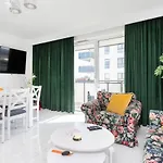 Apartment Old Town Bastion Walowa By Renters
