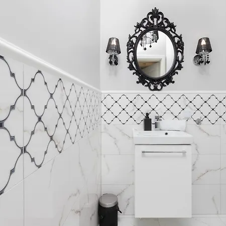 Old Town Bastion Walowa By Renters Danzig